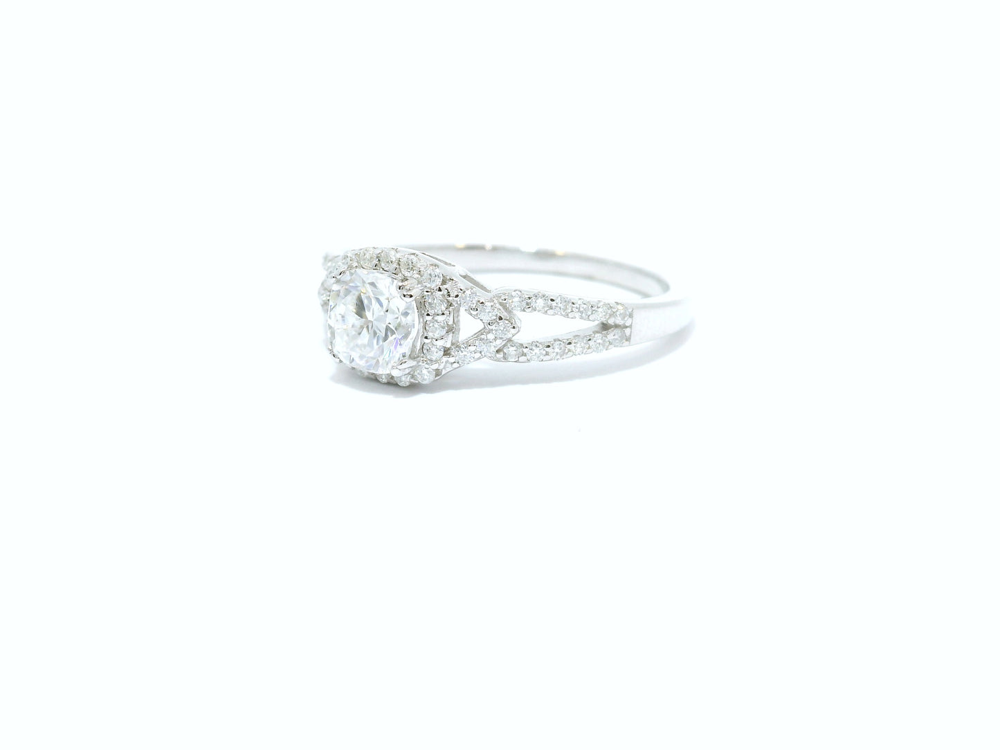 Sterling Silver Promise Ring with Round Brilliant Moissanite 0.88 CTW image 1