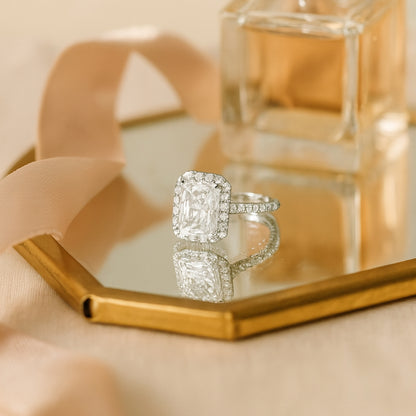 14K Emerald Radiant Cut Lab Diamond VS CTTW 3.82